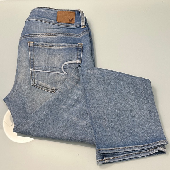 American Eagle Y2K Artist Crop Low Rise Jeans - Picture 1 of 8